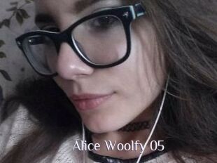 Alice_Woolfy_05