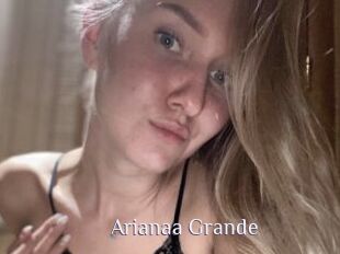 Arianaa_Grande