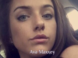 Ava_Maxxey