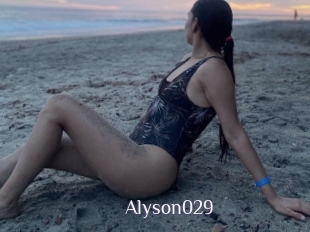 Alyson029