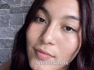 Artemisafoxx