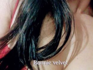 Bonnie_velvet