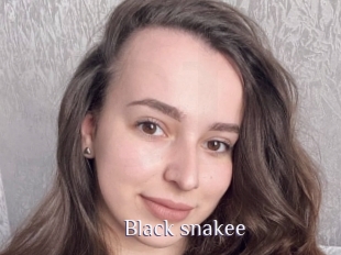 Black_snakee