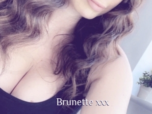 Brunette_xxx