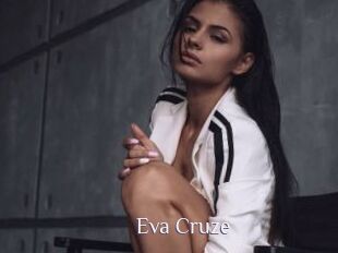 Eva_Cruze