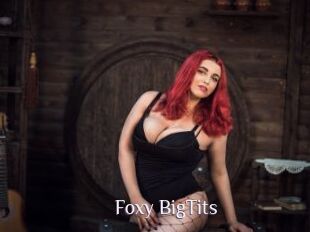 Foxy_BigTits_