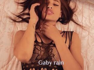 Gaby_rain