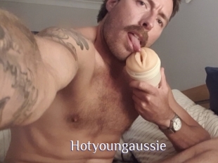 Hotyoungaussie