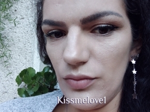 Kissmelove1