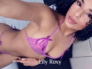 Lily_Roxy