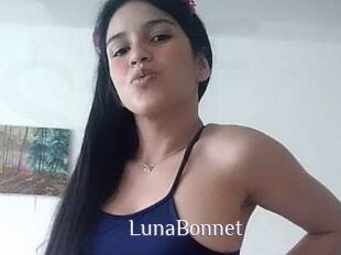 LunaBonnet