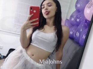 MiaJohns