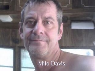 Milo_Davis