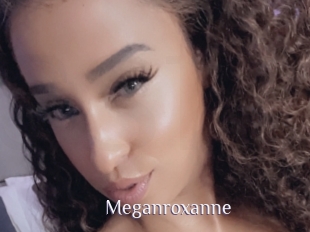 Meganroxanne