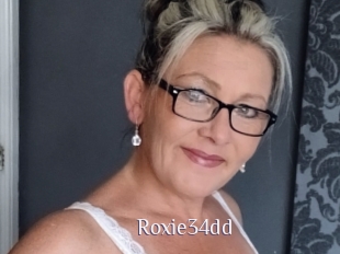 Roxie34dd