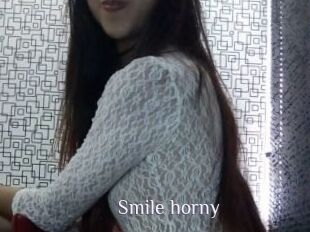 Smile_horny